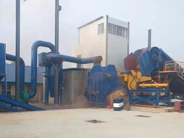 如何避免废钢破碎机废料造成的伤害